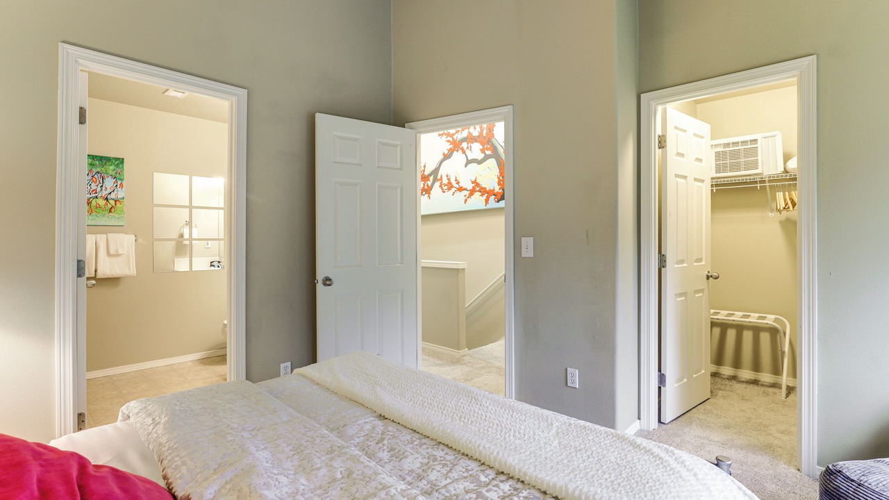 Photo of Bedroom in Troutdale