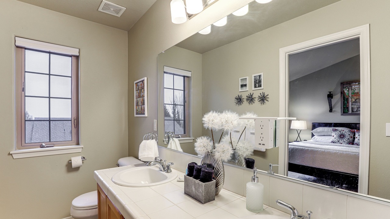 Photo of Bathroom in Troutdale