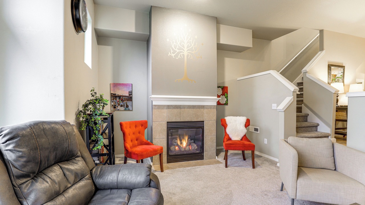 Photo of Livingroom in Troutdale