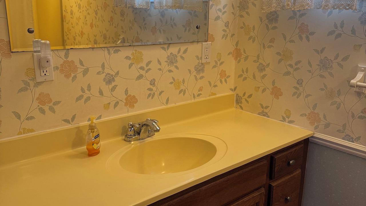 Photo of Bathroom in Mackinac Island