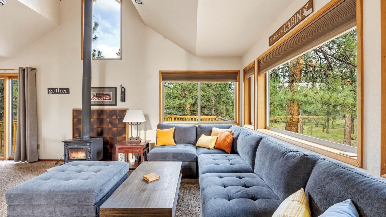 Photo of Livingroom in Sisters