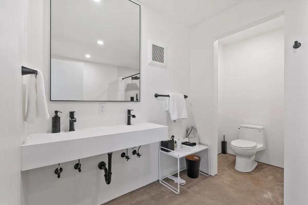 Photo of Bathroom in Lakeville