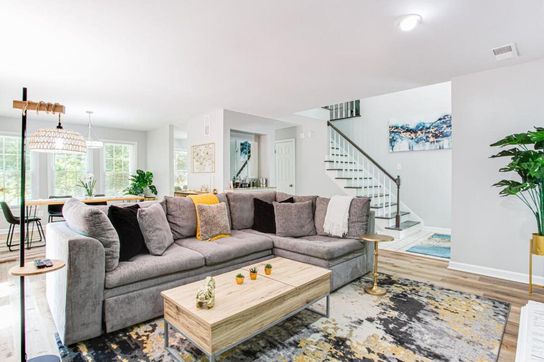 Photo of Livingroom in Marietta