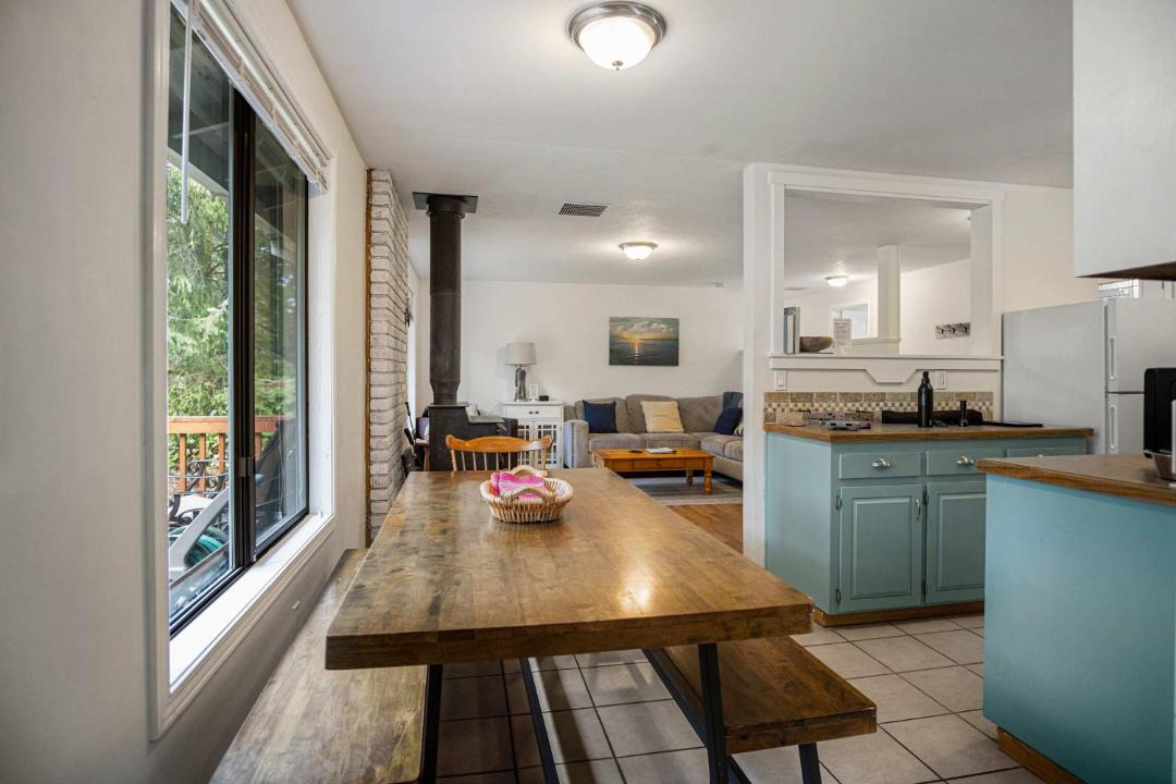 Photo of Kitchen in Rockaway Beach