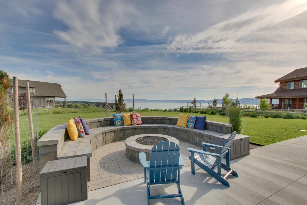 Photo of Patio Balcony in Cherimoya Hill
