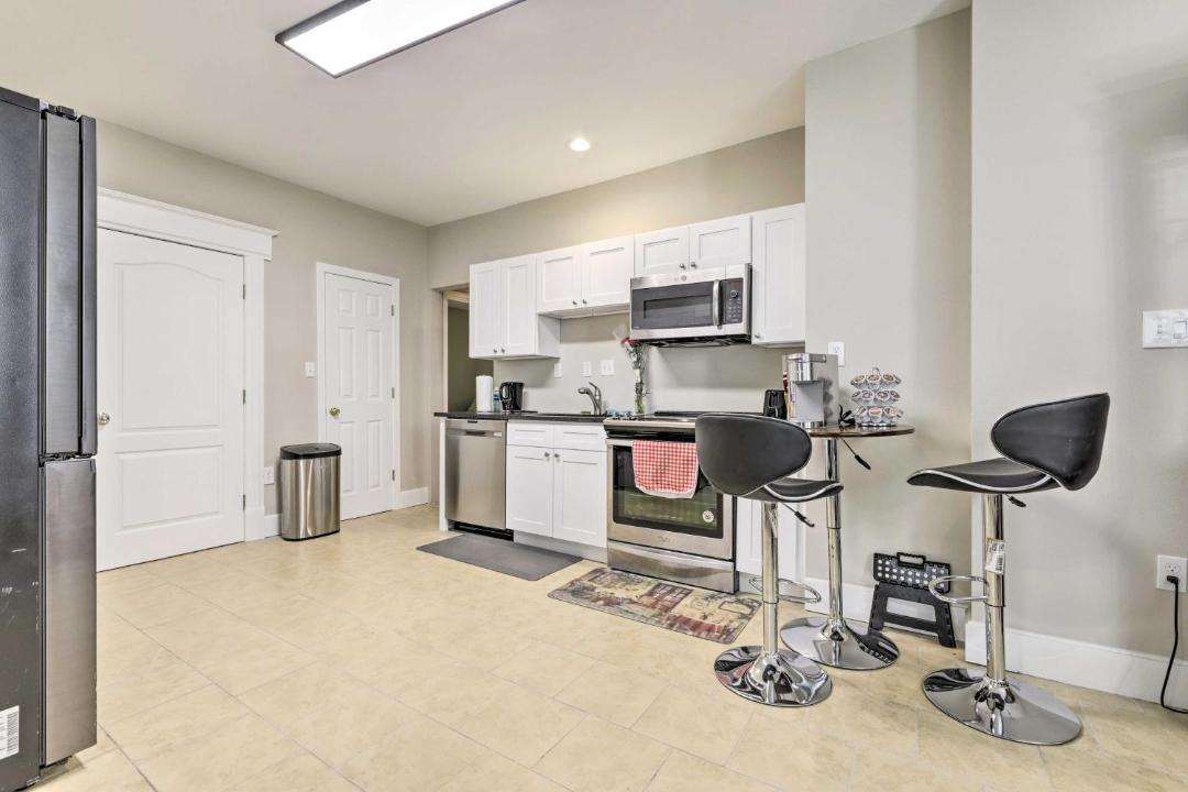 Photo of Kitchen in Memorial Square