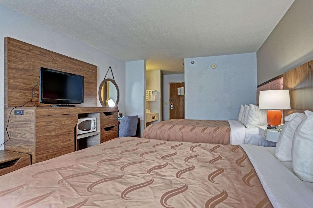 Photo of Bedroom in Pierre