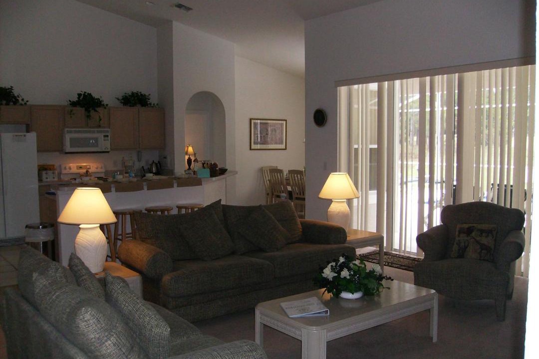 Photo of Livingroom in Four Corners