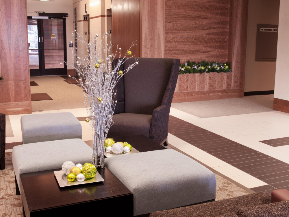 Windchimes #202 2 Bedroom Condo