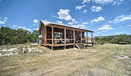 House (2 Bedrooms)
