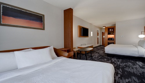 Studio, Multiple Beds