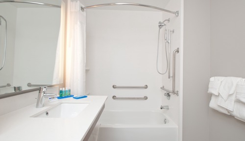 Standard Room, 2 Queen Beds, Accessible (Communication Accessible)