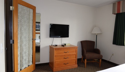 Suite, 1 King Bed, Non Smoking