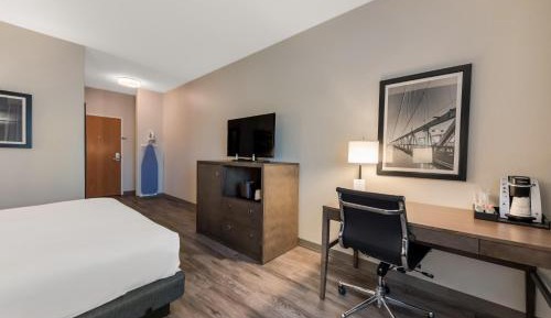 King Room - Non-Smoking